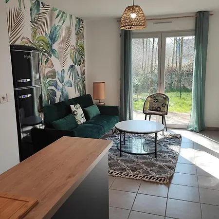 Hébergement de vacances La Maison Olivia La Rivière-Saint-Sauveur